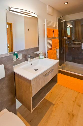 Bathroom, Haus Hamburg in Flachau Bathroom, Haus Hamburg in Flachau
