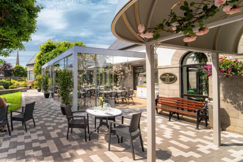 Restaurant, Castlecourt Hotel, Spa & Leisure in Westport Restaurant, Castlecourt Hotel, Spa & Leisure in Westport