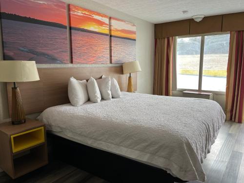 Days Inn & Suites by Wyndham Dayton North in Dayton (OH) Days Inn & Suites by Wyndham Dayton North in Dayton (OH)