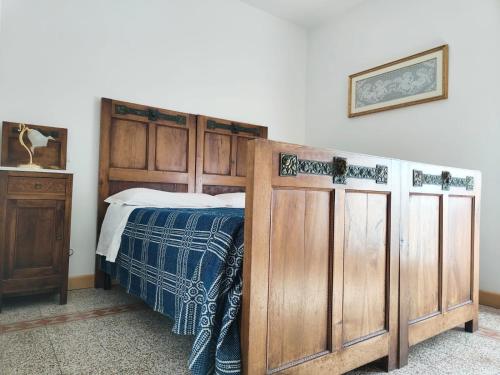 Guestroom, Residence Belvedere in Santo Stefano di Sessanio Guestroom, Residence Belvedere in Santo Stefano di Sessanio