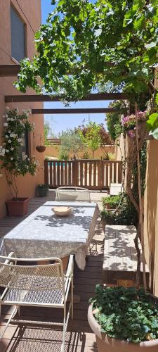 Létesítmények, Desert Rose in Sde Boker Létesítmények, Desert Rose in Sde Boker