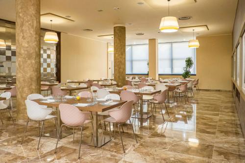 Mercure Hotel President Lecce in לצ'ה Mercure Hotel President Lecce in לצ'ה