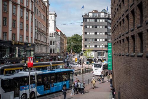 A környék, Bob W Kluuvi in Helsinki városközpont A környék, Bob W Kluuvi in Helsinki városközpont