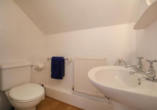 Bathroom, Primrose Cottage in Gullane Bathroom, Primrose Cottage in Gullane