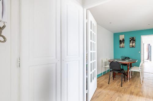 Chic apart with parking in Mantes-la-Jolie Chic apart with parking in Mantes-la-Jolie