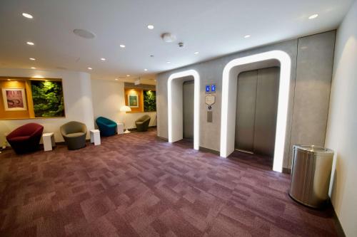 Lobby, YOTELAIR Singapore Changi Airport at Jewel near Expo MRT Station Lobby, YOTELAIR Singapore Changi Airport at Jewel near Expo MRT Station