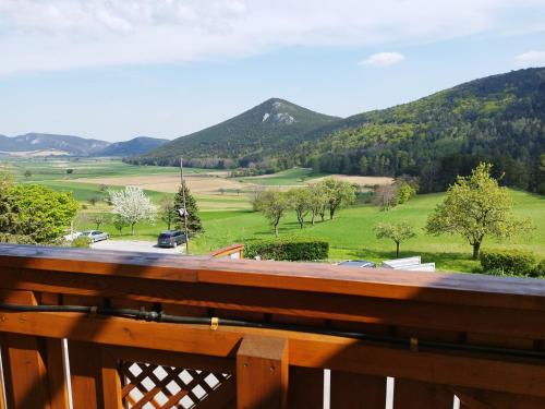 Erkély/terasz, Gasthof Mohr in Hohe Wand Erkély/terasz, Gasthof Mohr in Hohe Wand