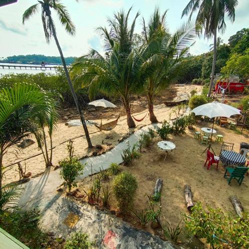 Rasta view Bangalows in Koh Chang Tai Rasta view Bangalows in Koh Chang Tai