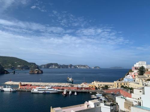 Residenze Azzurra in Ponza Island Residenze Azzurra in Ponza Island
