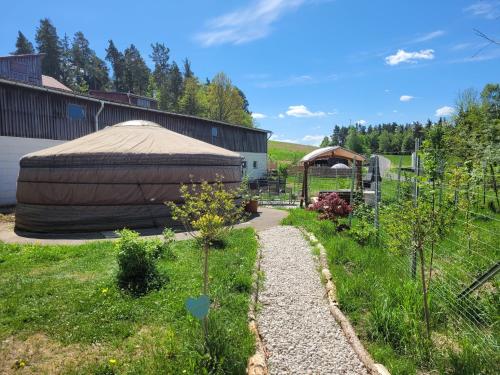 Fichtel-Jurte - Optional mit Hot Tub in Hohenberg an der Eger Fichtel-Jurte - Optional mit Hot Tub in Hohenberg an der Eger