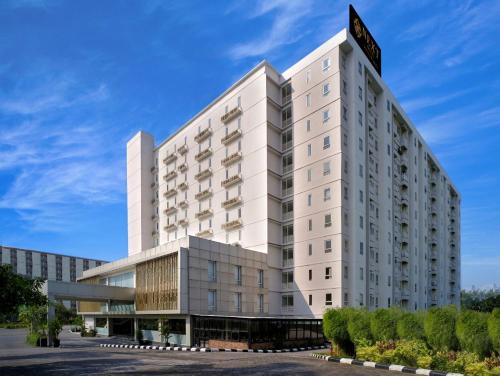Exterior view, NEXT HOTEL YOGYAKARTA in Yogyakarta Airport Exterior view, NEXT HOTEL YOGYAKARTA in Yogyakarta Airport