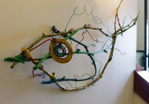 在meiguo.com看到的Waterfront Hotel and Marina的介绍图片