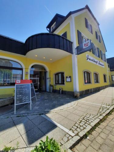 A szálláshely kívülről, Gasthof Sauer GmbH in Spielfeld A szálláshely kívülről, Gasthof Sauer GmbH in Spielfeld