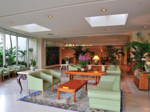 Lobby, Rizzan Sea-Park Hotel Tancha Bay in Onna Lobby, Rizzan Sea-Park Hotel Tancha Bay in Onna