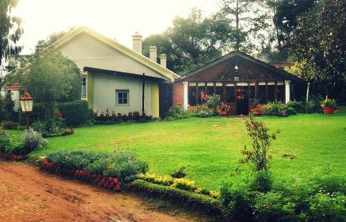 Entrance, Lymond House - Homestay in Ooty - Mysore Entrance, Lymond House - Homestay in Ooty - Mysore