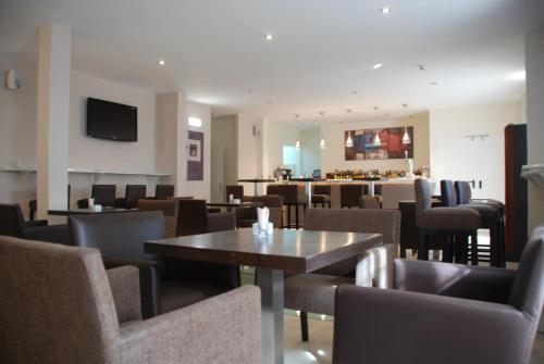 Bar/ Salón, Hotel Convento Del Giraldo in Cuenca City Center Bar/ Salón, Hotel Convento Del Giraldo in Cuenca City Center