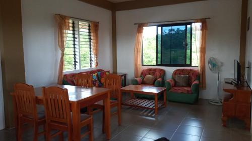 Facilities, Casa James Apartment, Rooms , Pool and Restaurant in Siquijor Island Facilities, Casa James Apartment, Rooms , Pool and Restaurant in Siquijor Island