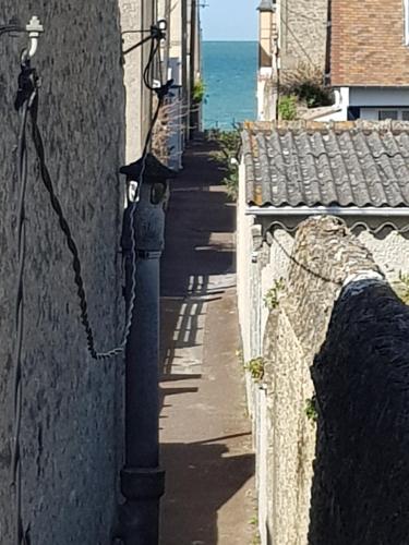 Le ptit passage in Saint-Aubin-sur-Mer Le ptit passage in Saint-Aubin-sur-Mer