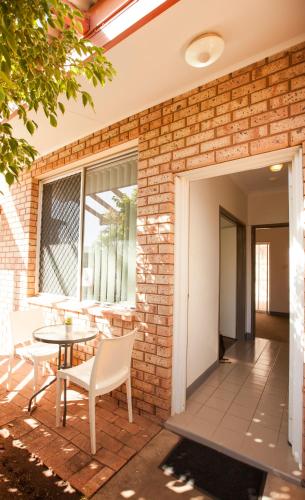 Carnarvon Central Apartments in Carnarvon Carnarvon Central Apartments in Carnarvon