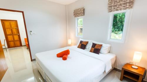 This photo about Bangtao Local House Rental shared on HyHotel.com