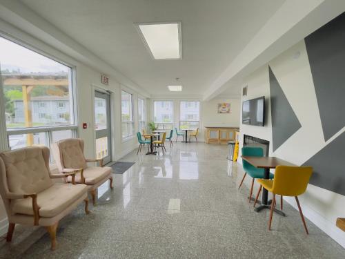 طعام و مشروبات, Super 8 by Wyndham Pembroke in Pembroke (ON) طعام و مشروبات, Super 8 by Wyndham Pembroke in Pembroke (ON)