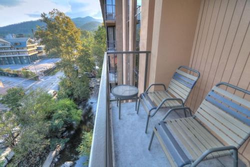 View, Edgewater Hotel and Conference Center near Log Cabin Pancake House View, Edgewater Hotel and Conference Center near Log Cabin Pancake House