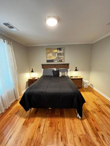 Bed, Atlanta Unit 2 Room 2 - Peaceful Private Bedroom Private Bathroom Suite in Summerhill Bed, Atlanta Unit 2 Room 2 - Peaceful Private Bedroom Private Bathroom Suite in Summerhill