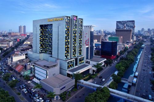 Grand Mercure Jakarta Harmoni