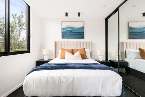 Cinema Suites Apartments by Urban Rest in Mosman Cinema Suites Apartments by Urban Rest in Mosman