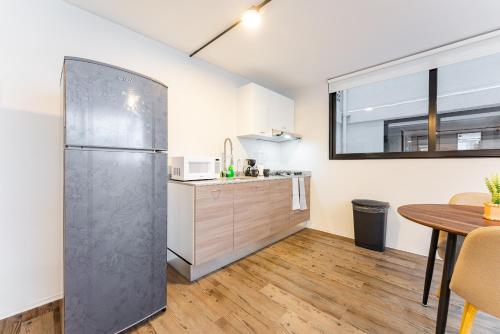 Kitchen, Condesa Lofts & Residence Hotel by VH in WTC-San Angel Kitchen, Condesa Lofts & Residence Hotel by VH in WTC-San Angel