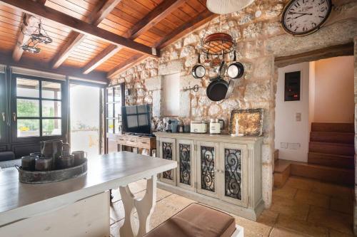 Fameliti Casa Torre in 哥伊塔瑪尼拉高尼亞 Fameliti Casa Torre in 哥伊塔瑪尼拉高尼亞