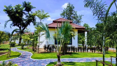 Garden, Isan Golf & Adventure Hotel in Phen Garden, Isan Golf & Adventure Hotel in Phen