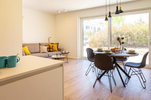편의 시설/서비스, En Suite bedrooms at Reckenthal House by Rentaroo in 스트라센 편의 시설/서비스, En Suite bedrooms at Reckenthal House by Rentaroo in 스트라센