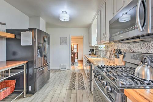 Minneapolis Retreat - 3 Mi to Mall of America in Richfield (MN) Minneapolis Retreat - 3 Mi to Mall of America in Richfield (MN)