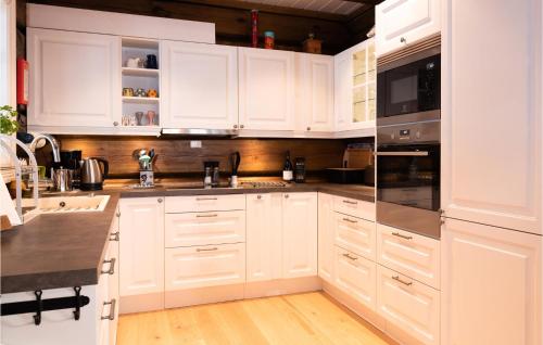 Kitchen, Solbergsætra in Oyer Kitchen, Solbergsætra in Oyer
