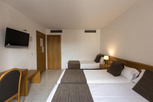 Hotel Alta Garrotxa in Sales De Llierca Hotel Alta Garrotxa in Sales De Llierca