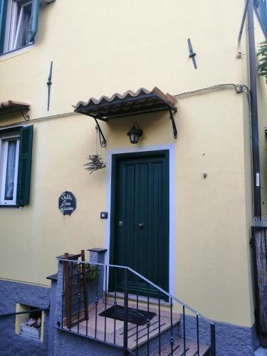 Bejárat, Da Zia Matilde in Caramagna Ligure Bejárat, Da Zia Matilde in Caramagna Ligure