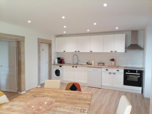 Le gîte de la glycine (Le gite de la glycine) in Laissac Le gîte de la glycine (Le gite de la glycine) in Laissac