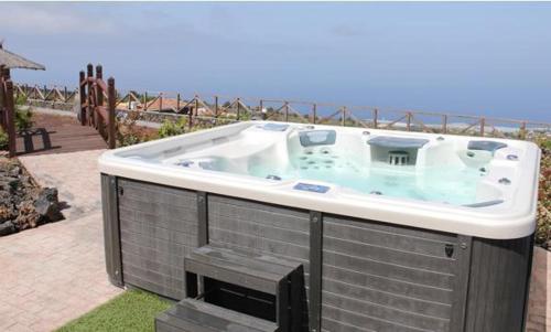 This photo about Apartamentos Fuente La Teja & Spa shared on HyHotel.com