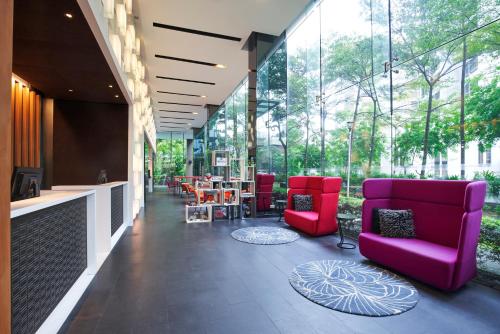 Lobby, Quincy Hotel Singapore by Far East Hospitality near Gleneagles Hospital Lobby, Quincy Hotel Singapore by Far East Hospitality near Gleneagles Hospital