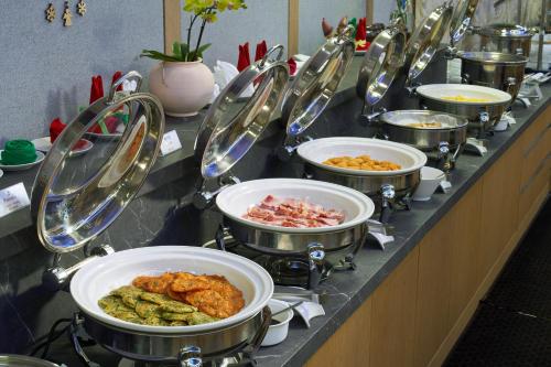 Food and beverages, GG Hotel in Gyeongju-si Food and beverages, GG Hotel in Gyeongju-si