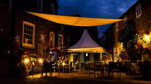 Vrt, The Mansion House Hotel in Spalding Vrt, The Mansion House Hotel in Spalding