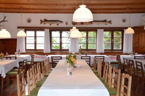 Restaurant, Braugasthof Hallstatt in Hallstatt Restaurant, Braugasthof Hallstatt in Hallstatt