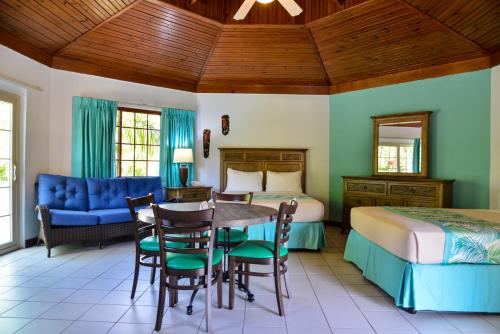 Coco La Palm Seaside Resort Hotel in Negril Coco La Palm Seaside Resort Hotel in Negril