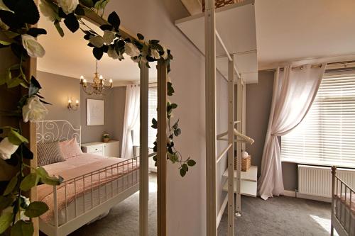 Bayview One, "for a beautiful boutique coastal retreat" in Bolton Le Sands Bayview One, "for a beautiful boutique coastal retreat" in Bolton Le Sands