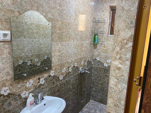 Fürdőszoba, Karine B&B in Yeghegnadzor Fürdőszoba, Karine B&B in Yeghegnadzor