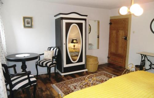 Nice home in Oos with 3 Bedrooms and WiFi in Герольштайн Nice home in Oos with 3 Bedrooms and WiFi in Герольштайн