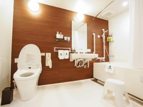 Bathroom, Hotel Livemax Himeji-Shiyakushomae in Himeji Bathroom, Hotel Livemax Himeji-Shiyakushomae in Himeji