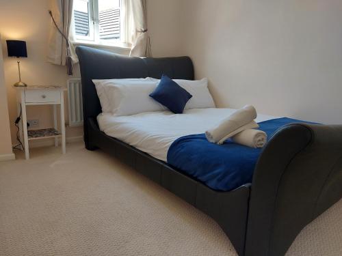 Ashford 3 Bed Holiday Home Sleeps 5 Parking for 2 cars Super Fast WiFi in Ashford Ashford 3 Bed Holiday Home Sleeps 5 Parking for 2 cars Super Fast WiFi in Ashford