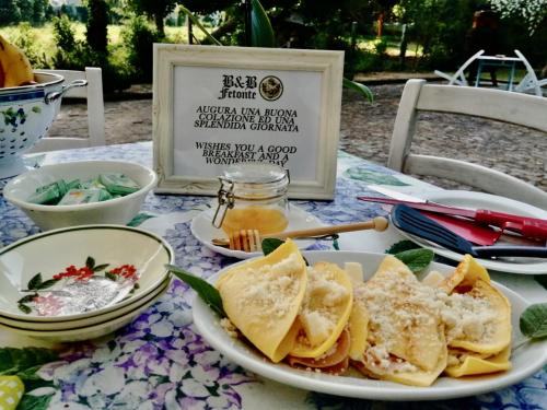 Food and beverages, B&B FETONTE in Crespino Food and beverages, B&B FETONTE in Crespino